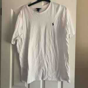 Men’s Large Ralph Lauren T-shirt